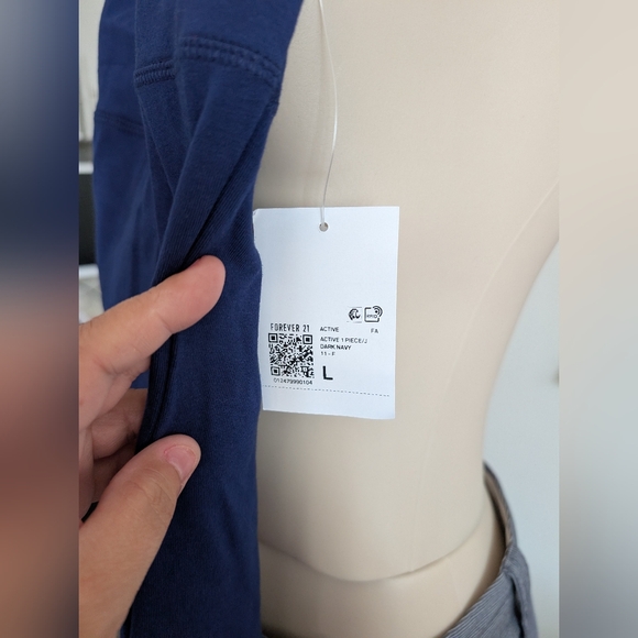 Forever 21 NWT blue jumpsuit- size‎ Large - Picture 4 of 14